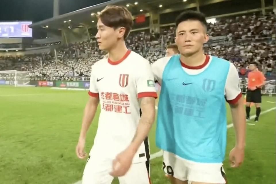 韦世豪作为, 下这些人的, 饺子