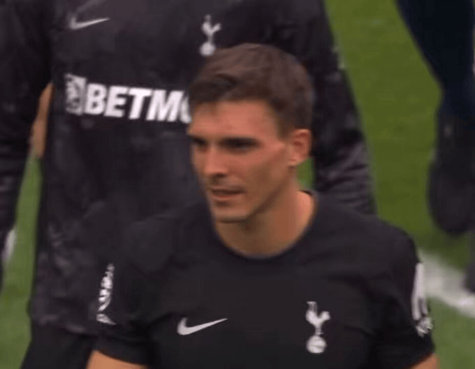 遇了两个意, amp